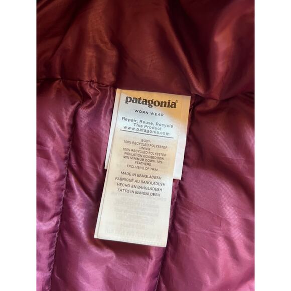 Patagonia Women’s XS Down Sweater Hoody Pullover dark currant puffy puffer coat - Picture 7 of 12